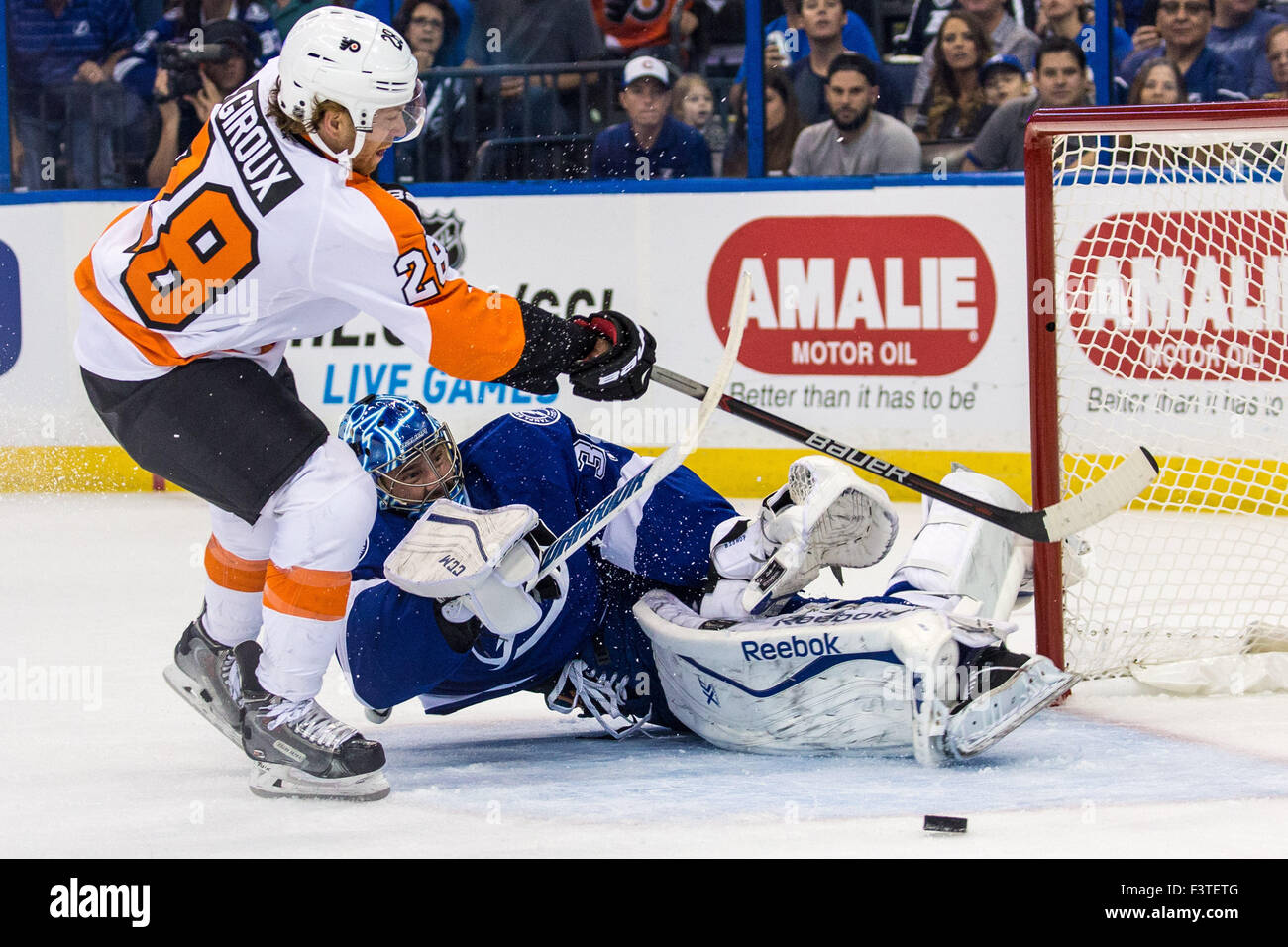 BEN BISHOP TAMPA BAY LIGHTNING 8X10 SPORTS PHOTO (CC)