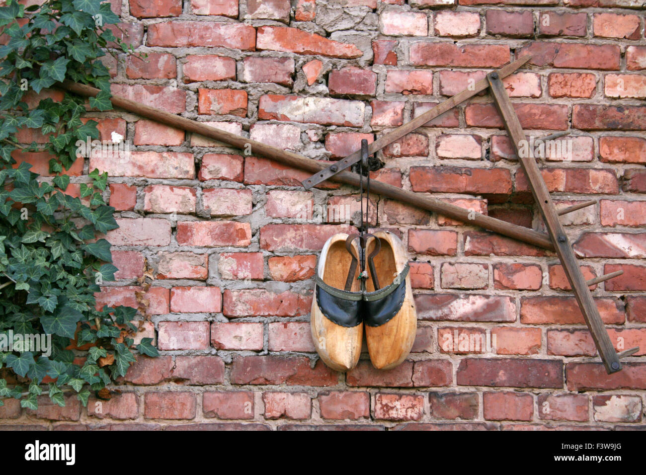 Mauerfugen hi-res stock photography and images - Alamy