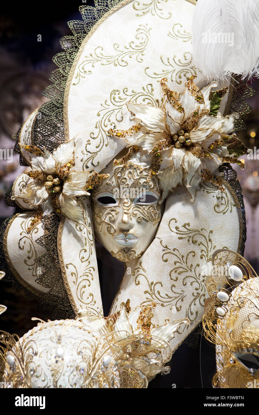 Beauty mask hi-res stock photography and images - Alamy