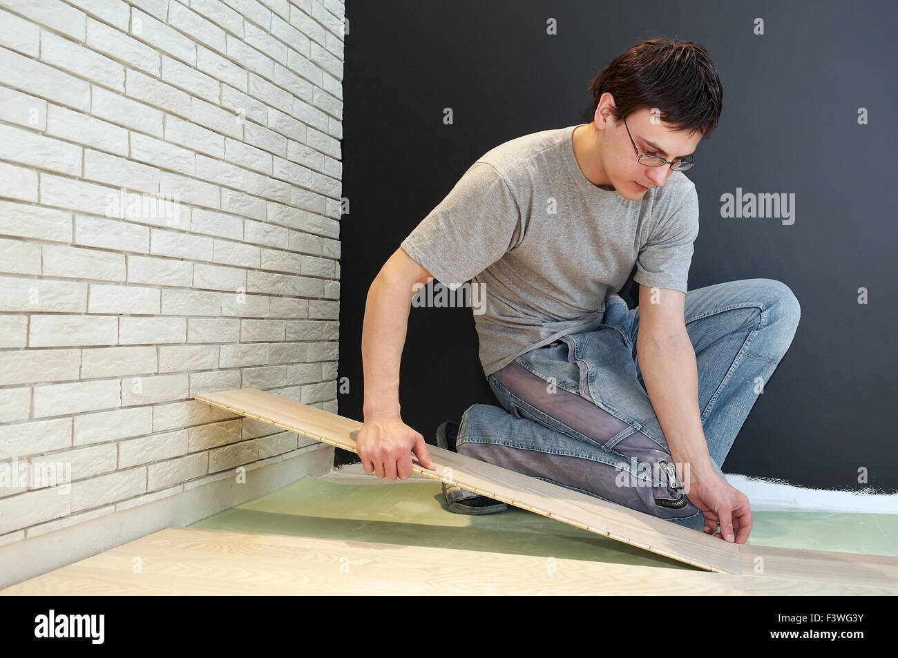flooring with laminated board Stock Photo Alamy