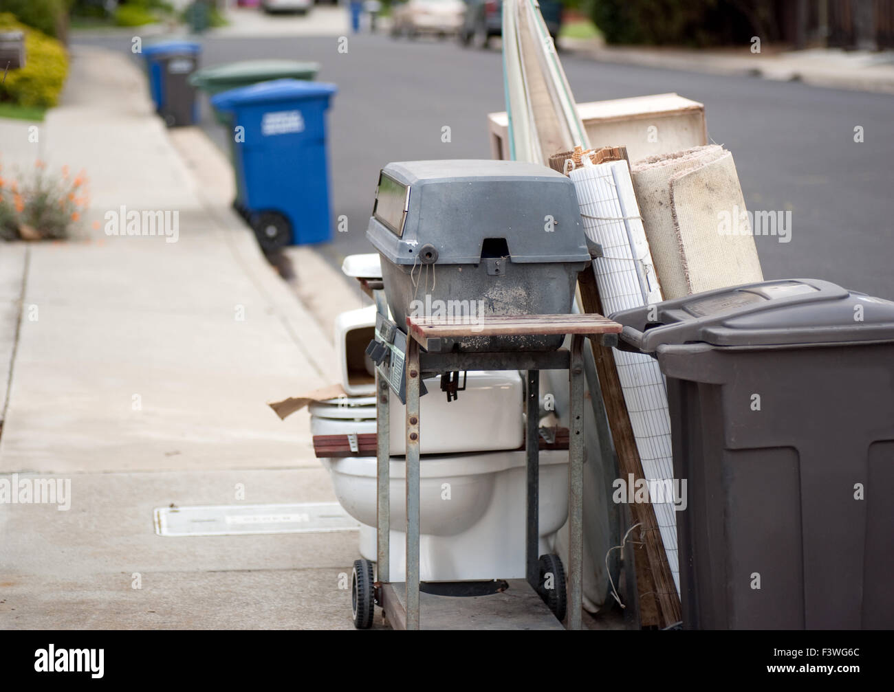 Throw Out Garbage Stock Photos & Throw Out Garbage Stock Images Alamy