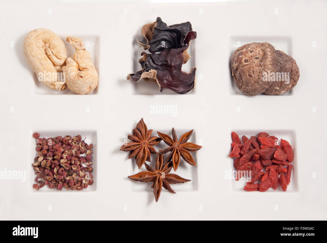 chinese herbs for cooking Stock Photo Alamy