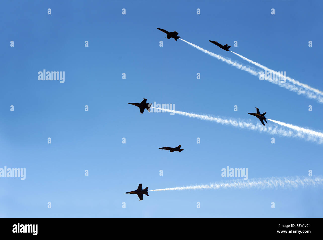 jet planes going off formation in the sky Stock Photo - Alamy