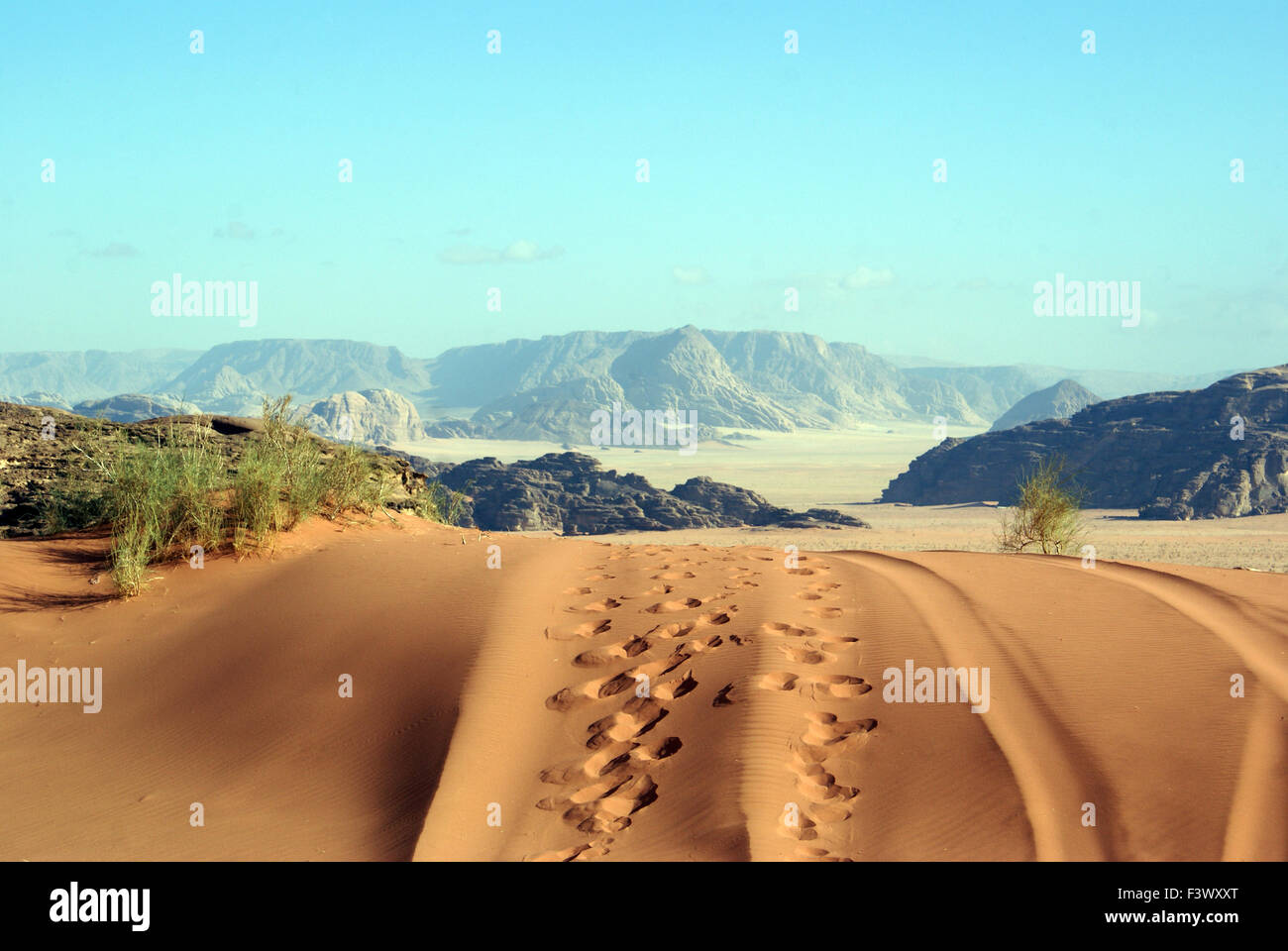Dune destinations hi-res stock photography and images - Alamy