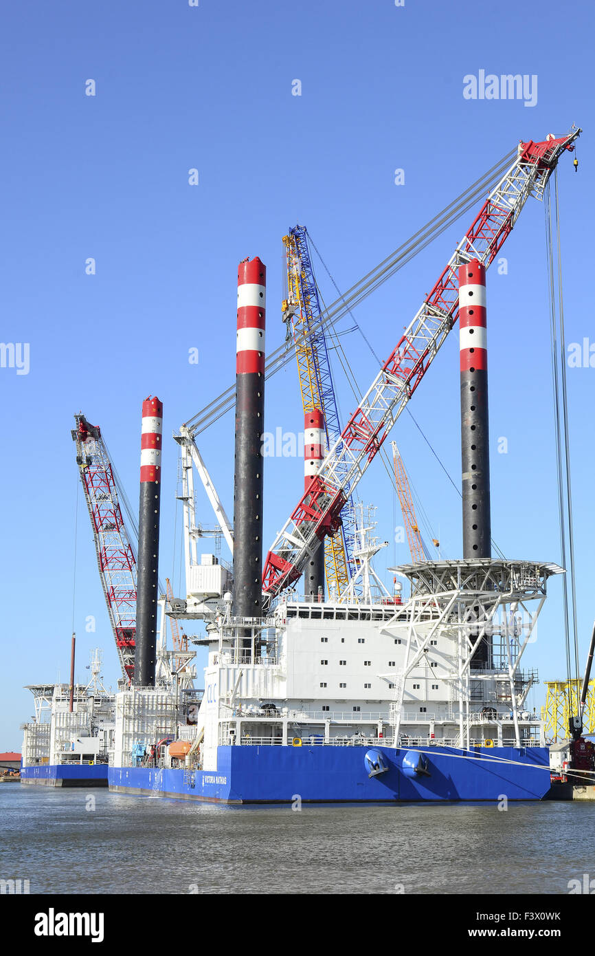 Construction vessel Stock Photo