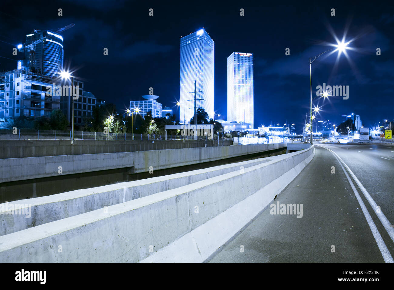 Empty freeway at night Stock Photo - Alamy