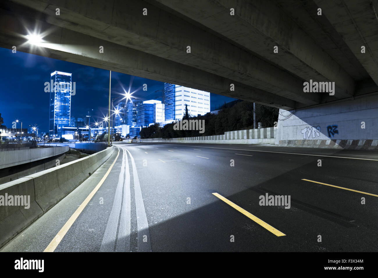 Empty freeway at night Stock Photo - Alamy