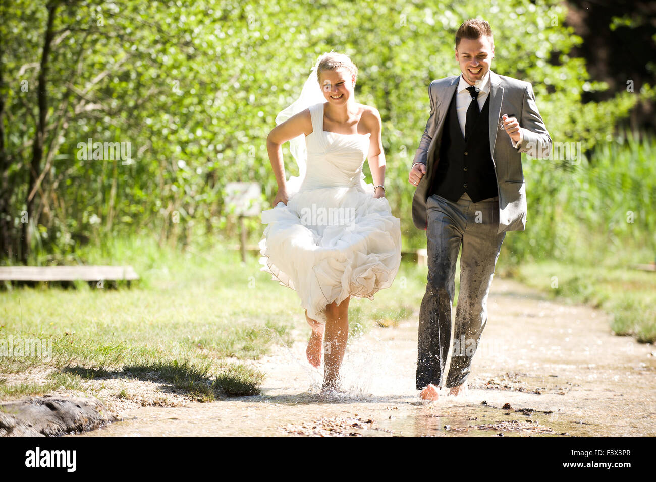 Bride And Groom Stock Photo - Alamy