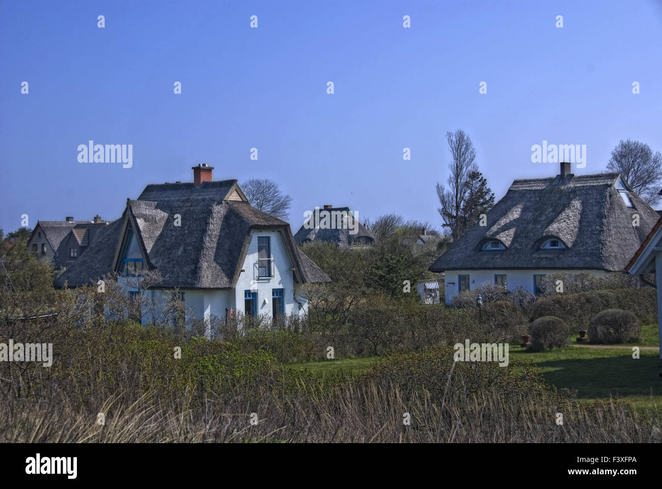 Houses on northern island hi-res stock photography and images - Alamy