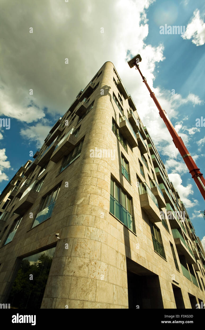 Manlift hi-res stock photography and images - Alamy