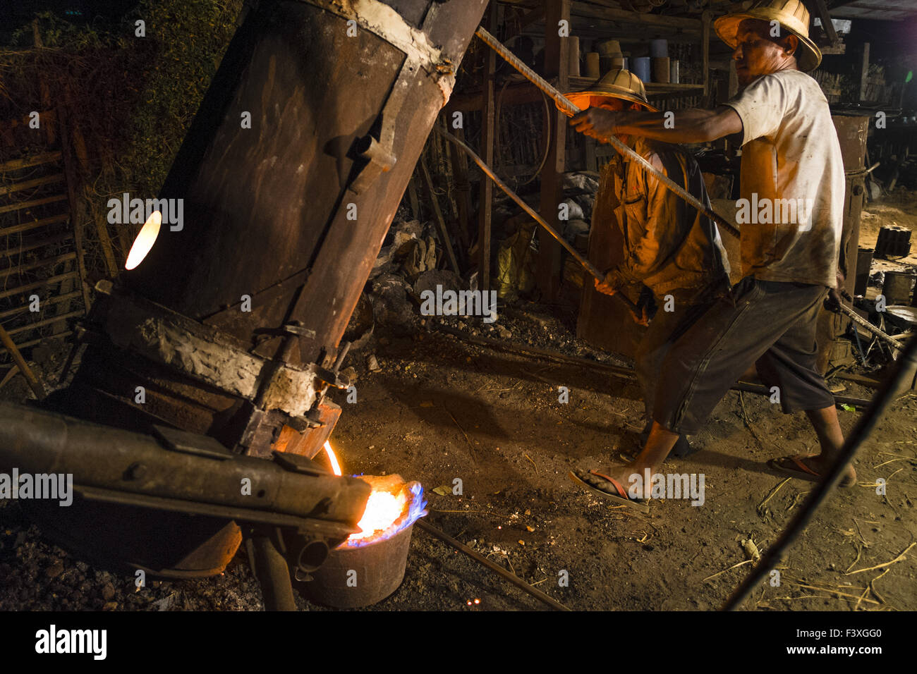 Metal Casting, Nyaung Shwe, Myanmar Stock Photo