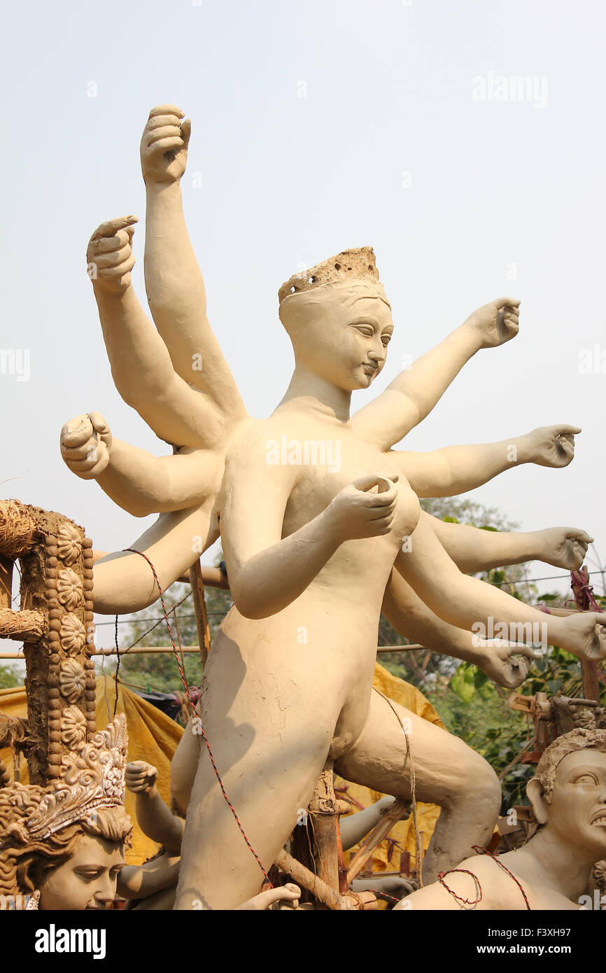 Durga, Sculpture, Mud Idol, Sculptor, Nude, Durga Pooja, Female, Goddess  Stock Photo - Alamy