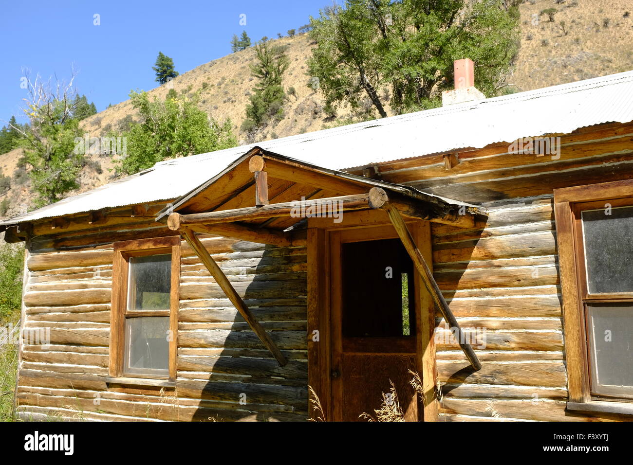 Old Cabins In The Woods Stock Photo 88488418 Alamy