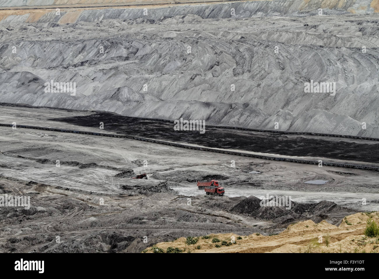 Coal mining in an open pit Stock Photo Alamy
