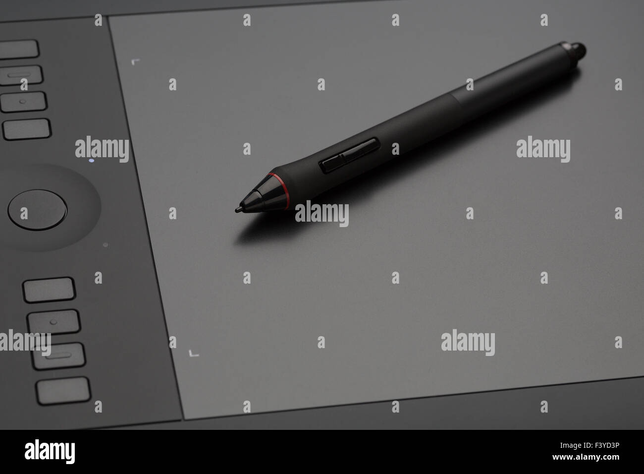 Digital pen hi-res stock photography and images - Alamy