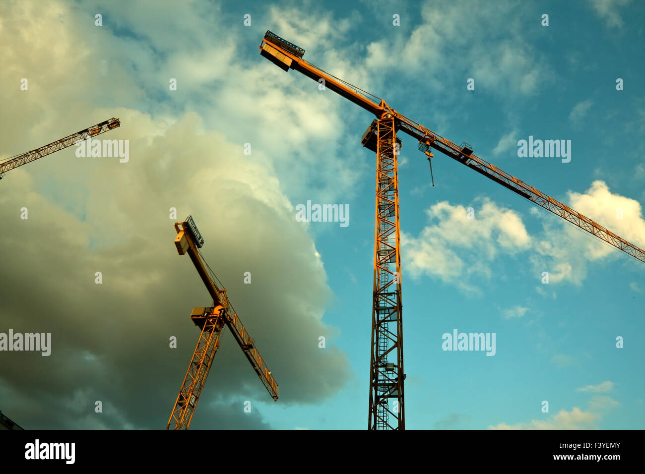 Kranmast hires stock photography and images Alamy