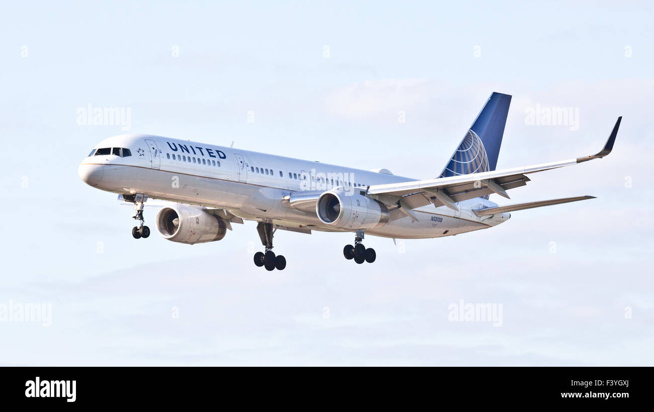 イースタン航空　B 757-200 Astraeus Airlines Boeing 757-200 