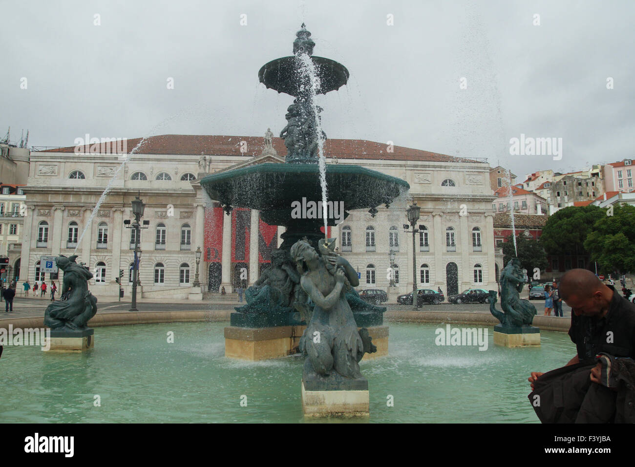 Lisbon, Portugal, 4 October, 2015. A fountain at Rossio square in Lisbon. Credit: David Mbiyu/ Alamy Live News Stock Photo