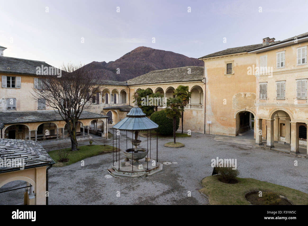 Looking to the palace of Pilate, Varallo Stock Photo