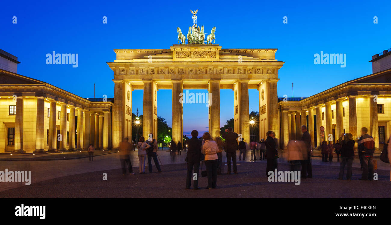 Arc In Berlin Arc symbol berlin germany hi-res stock photography and images - Alamy