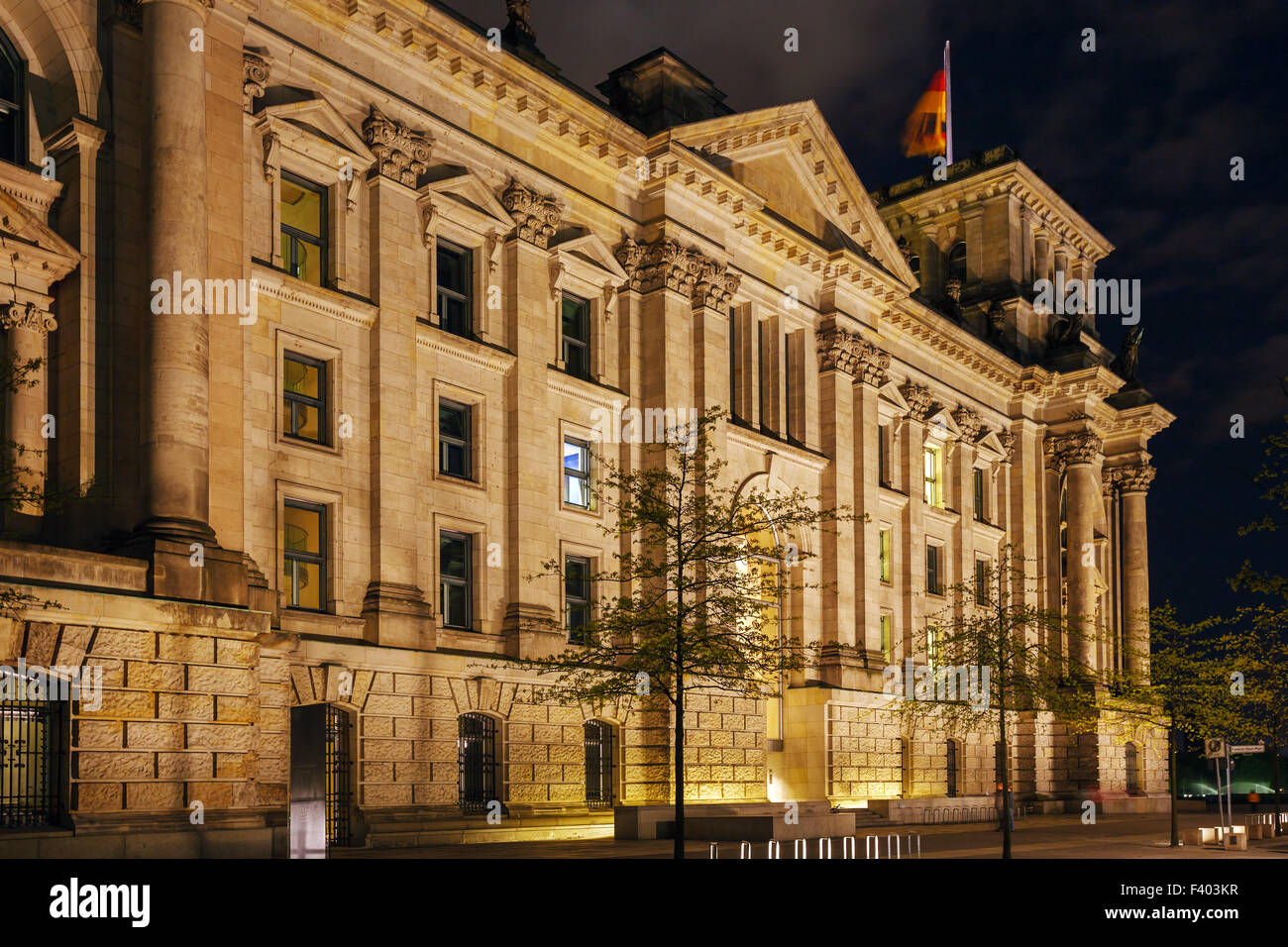 Arc In Berlin Arc symbol berlin germany hi-res stock photography and images - Alamy
