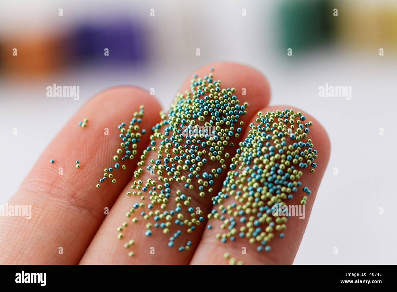 Wallpaper cake hi-res stock photography and images - Alamy