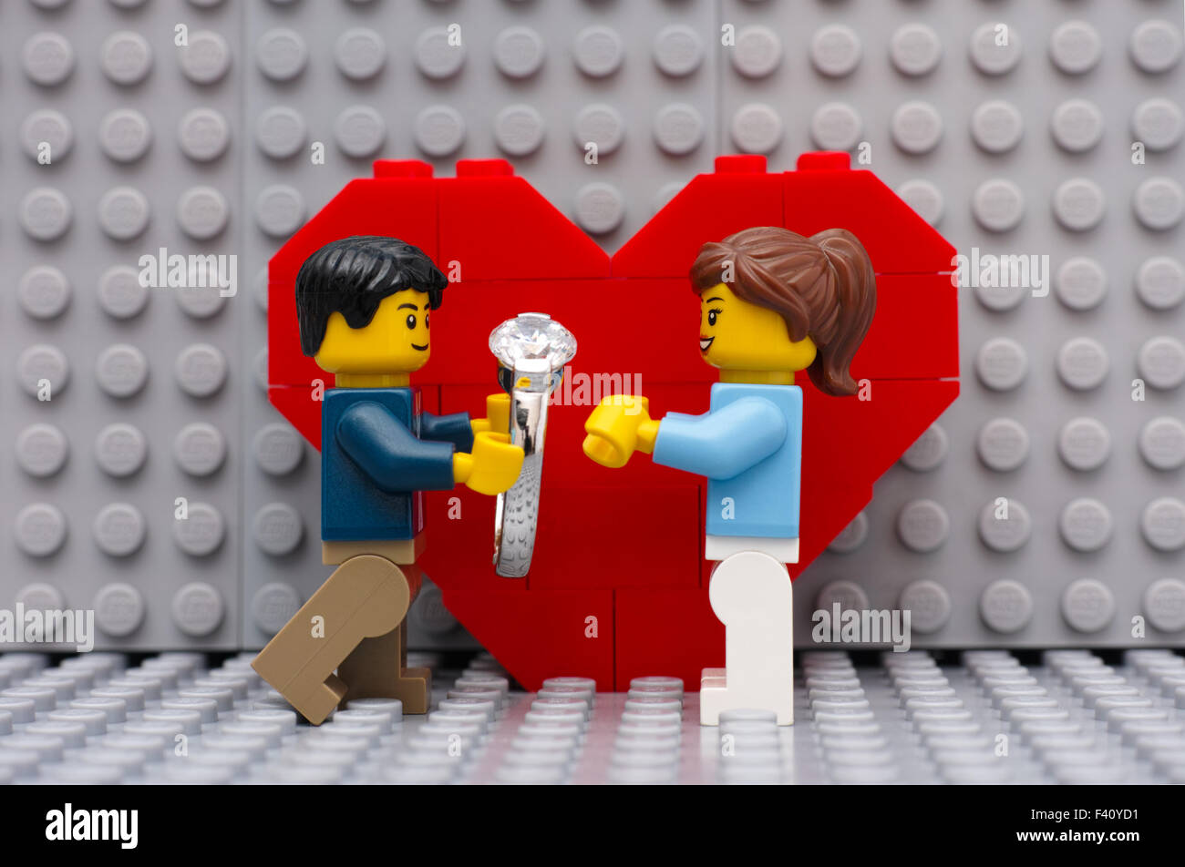 Lego marriage hi res stock photography and images Alamy