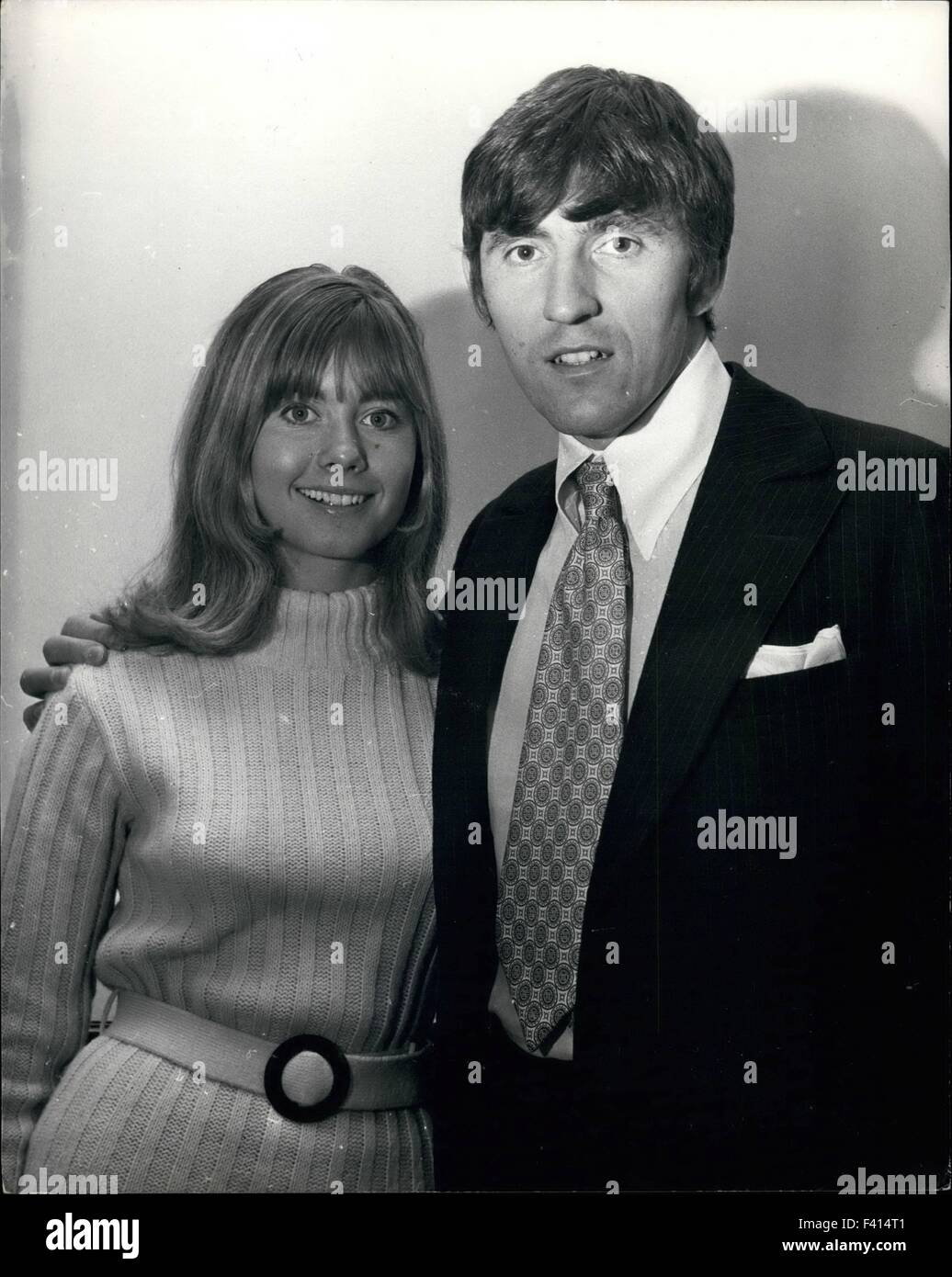 Feb. 24, 1962 - Shadows Guitarist engaged to Australian Actress: Bruce Welch, guitarist with the Shadows group, has become engaged to Olivia Newton-John, an Australian actress and singer. Bruce has been married before. Photo shows the couple pictured in London today. © Keystone Pictures USA/ZUMAPRESS.com/Alamy Live News Stock Photo