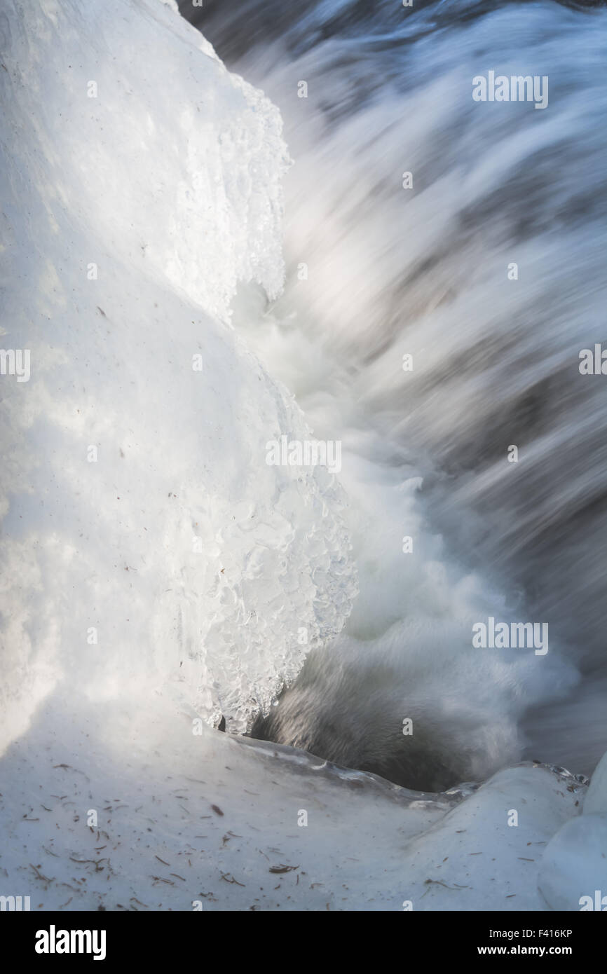 Water ice particles hi-res stock photography and images - Alamy