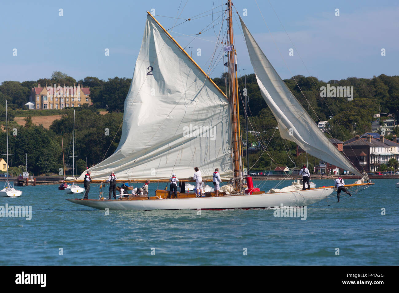 Racing boats gaffers racing gaffers boats panerai classic