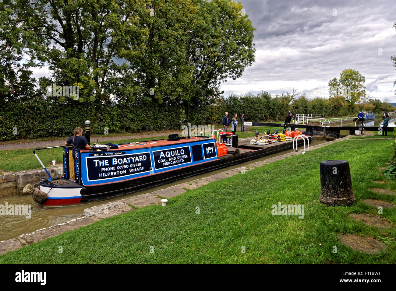 Gas on boat hires stock photography and images Alamy