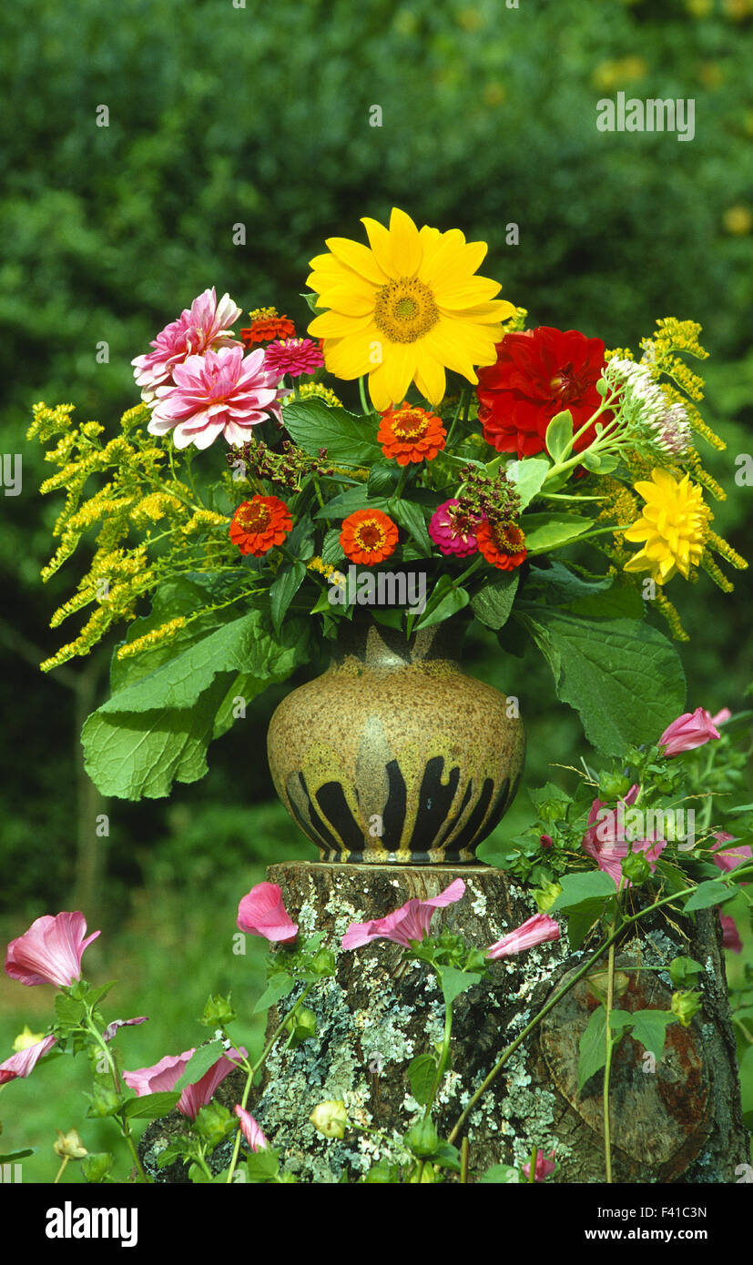 bouquet; flowers; blossom; Stock Photo