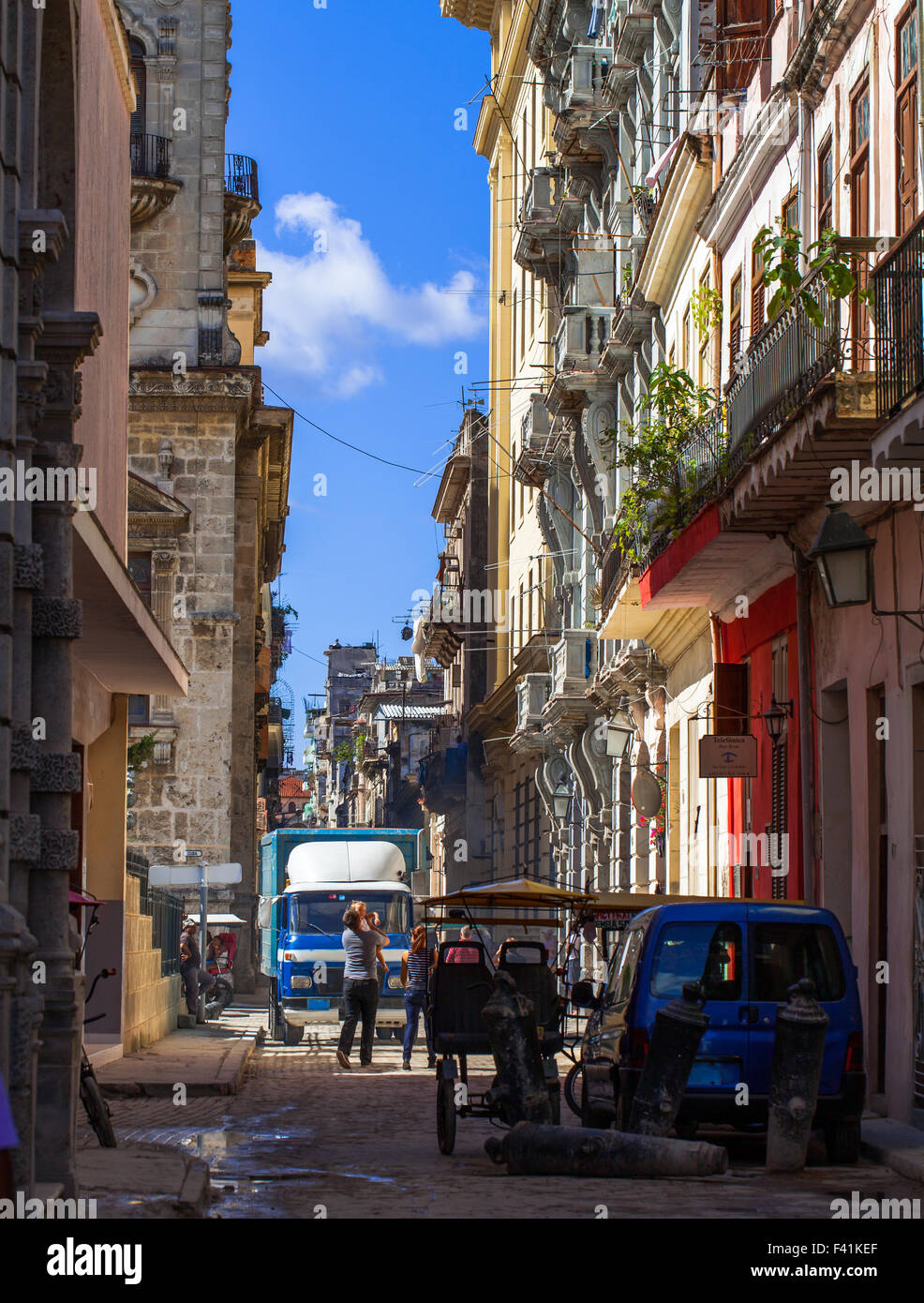 Caribbean Cuba Havana Street Life 2 Stock Photo - Alamy