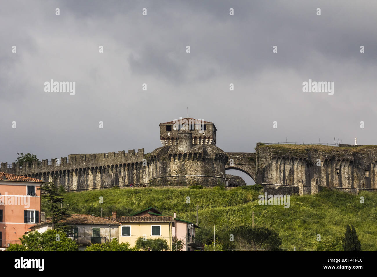 Sarzanello fort hi-res stock photography and images - Alamy