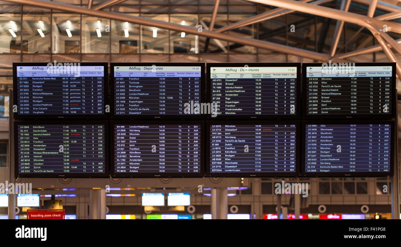Flight information board hires stock photography and images Alamy
