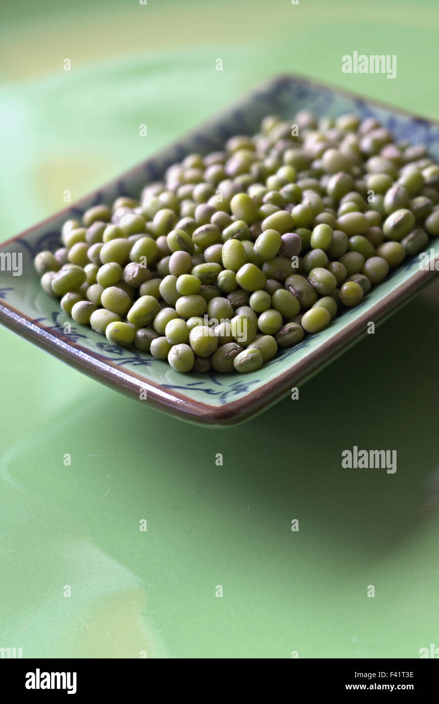 Dried mung beans hires stock photography and images Alamy