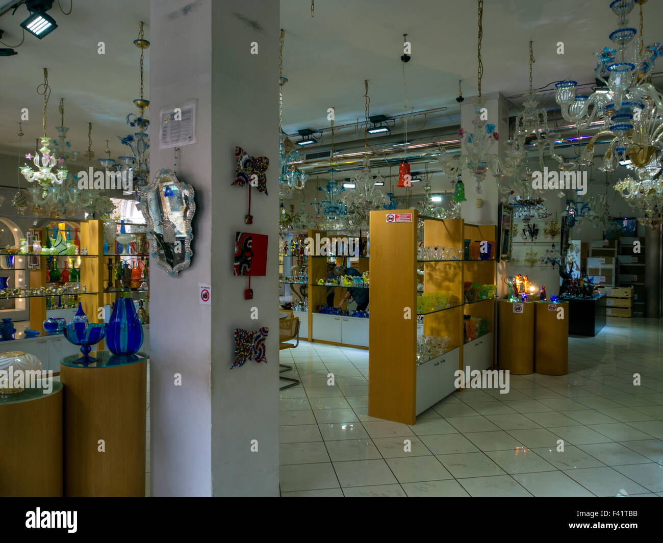 Glassware shop in Murano Stock Photo Alamy