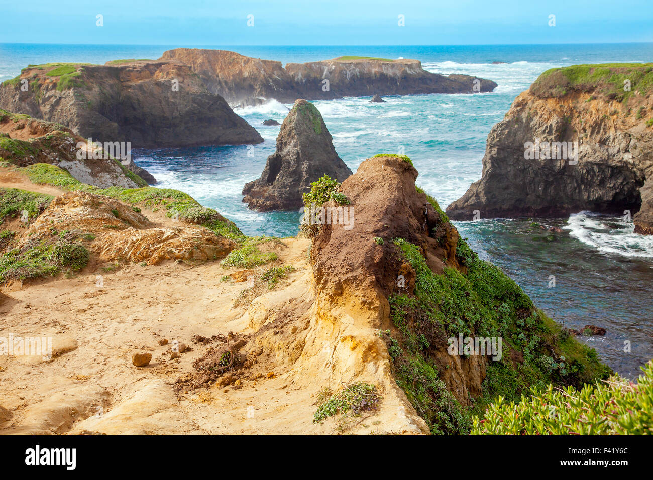 California highway 1 erosion hi-res stock photography and images - Alamy