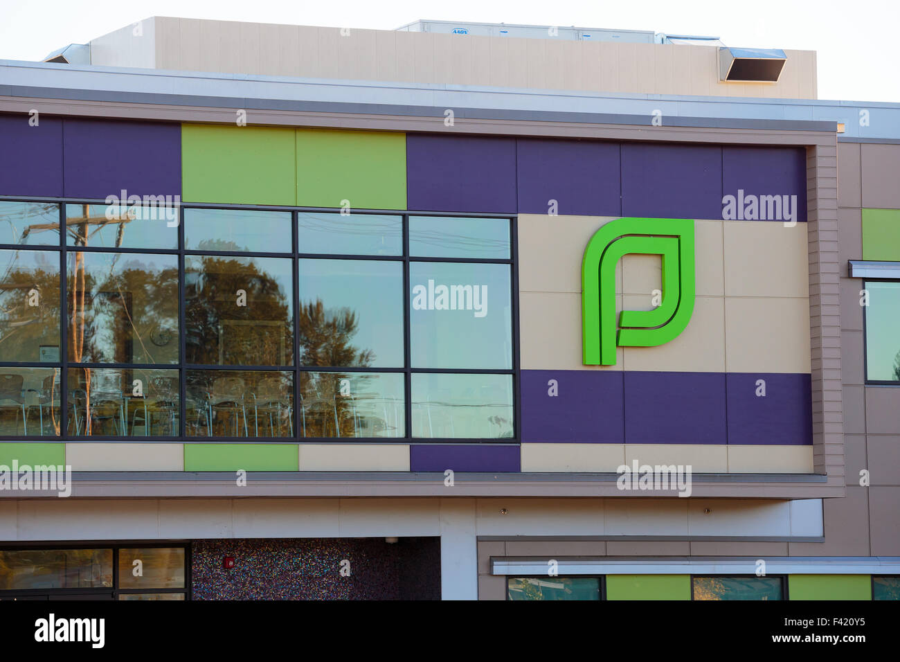 Logo closeup of Planned Parenthood of Southwestern Oregon located in Eugene. Stock Photo