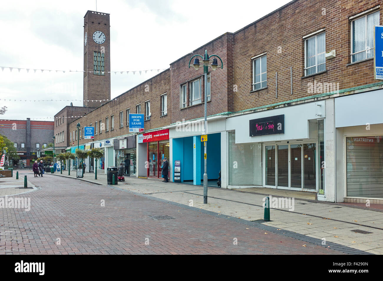 Crewe 60s shopping centre with empty shops Stock Photo