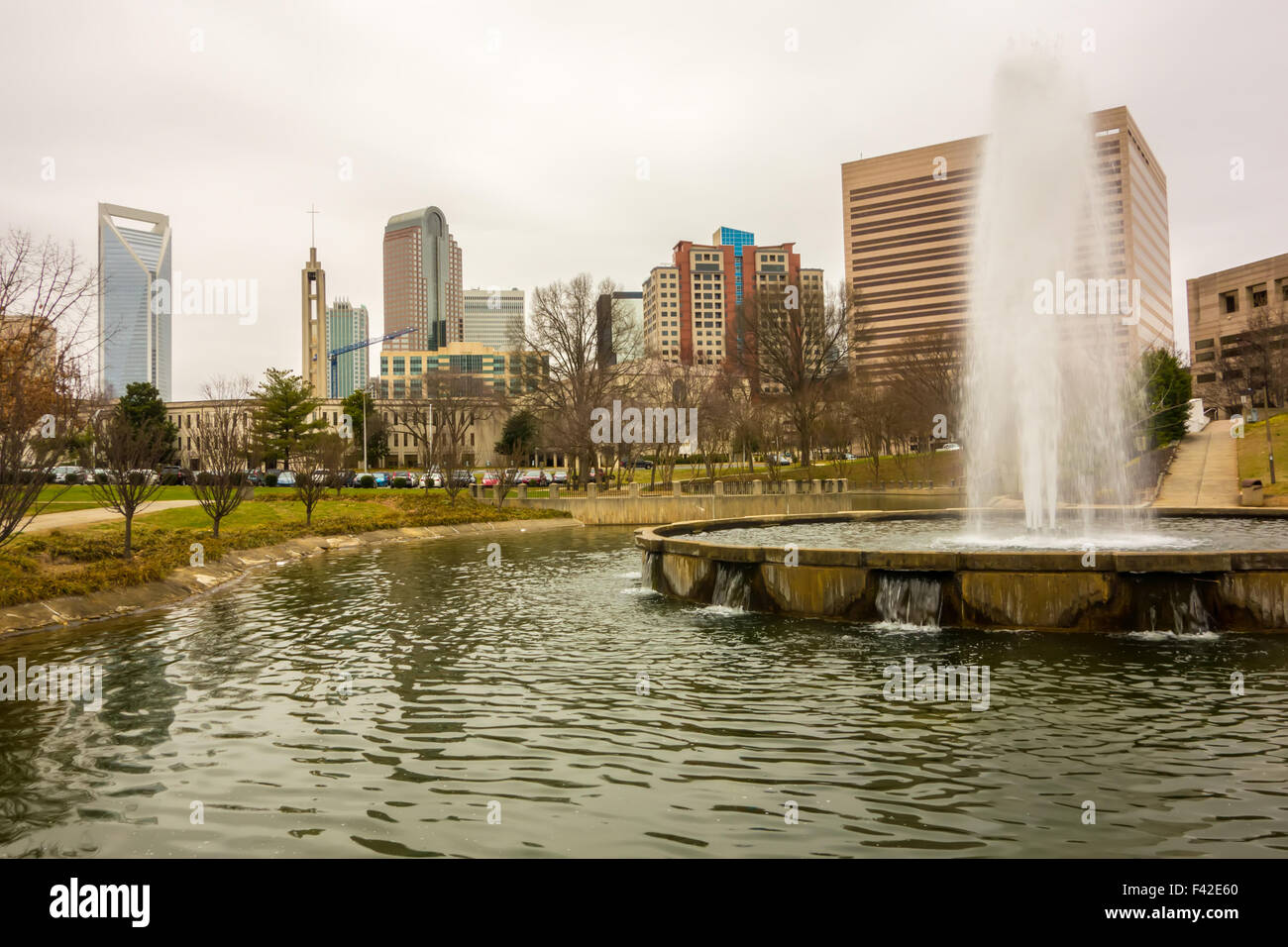 overcast weather over charlotte nc skyline Stock Photo Alamy