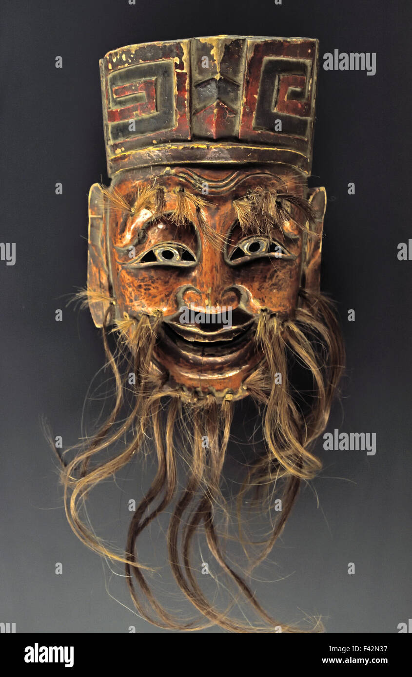 Mask of Chang Sheng Tu Di the god of Longevity ( Tujia people Dejiang Guizou )1644 -1911 Shanghai Museum of ancient Chinese art China Stock Photo