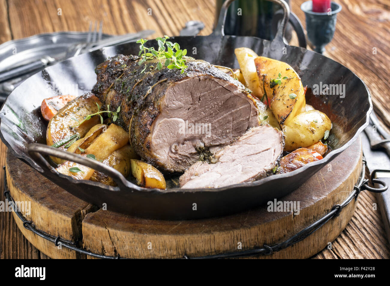 Lamb Roast in Pan Stock Photo Alamy