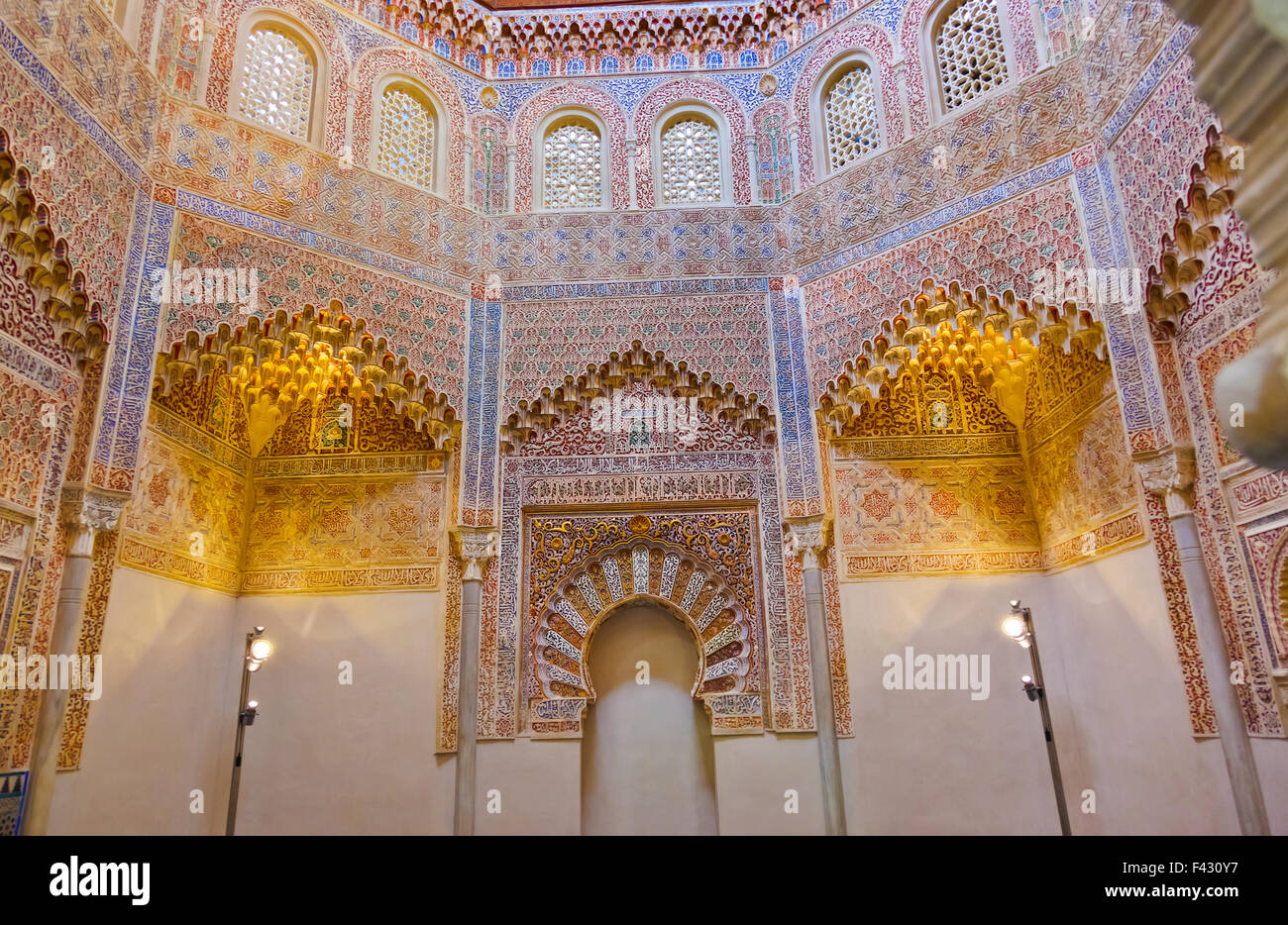 arabic-architecture-hi-res-stock-photography-and-images-alamy