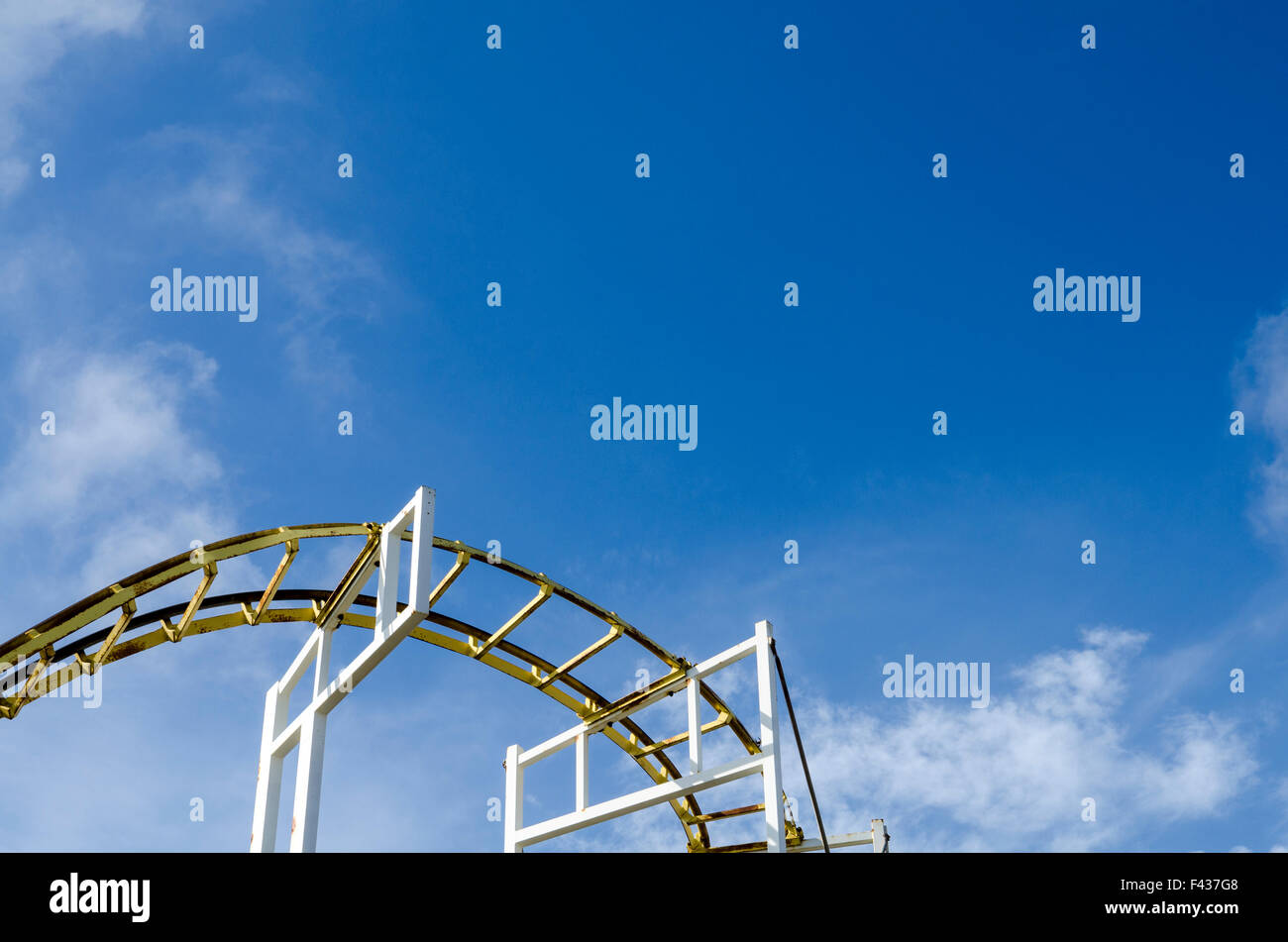 Brighton pier roller coaster ride hi-res stock photography and images ...