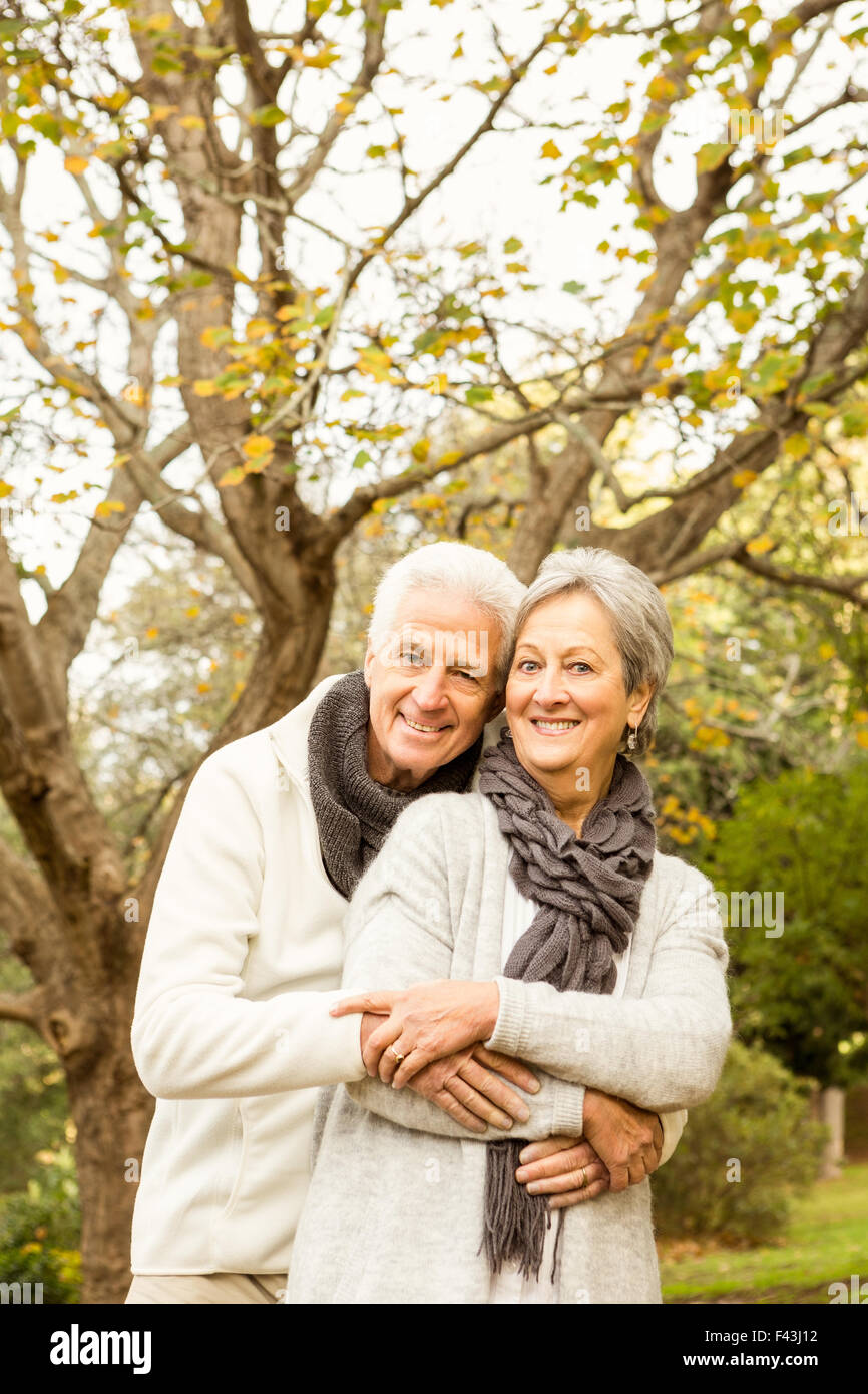 Senior couple in the park Stock Photo - Alamy