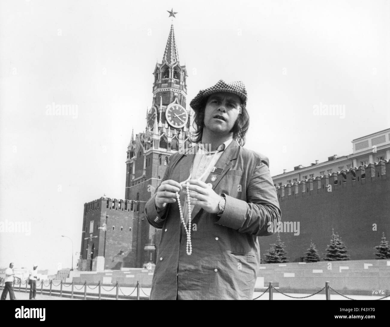 ELTON JOHN in Red Square, Moscow, during his Russian tour in May 1979 Stock Photo