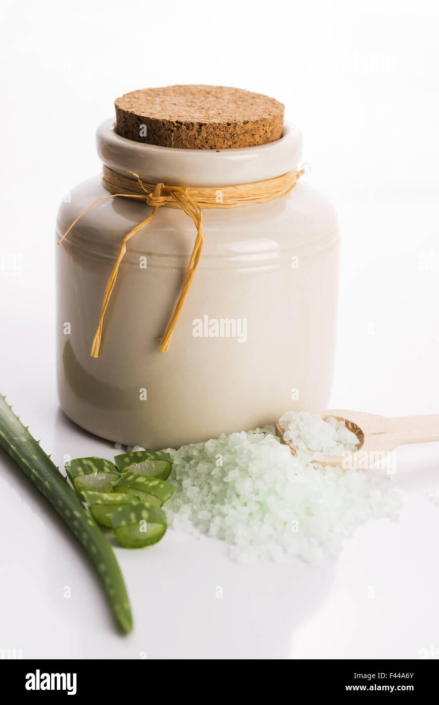 aloe vera and sea salt Stock Photo - Alamy