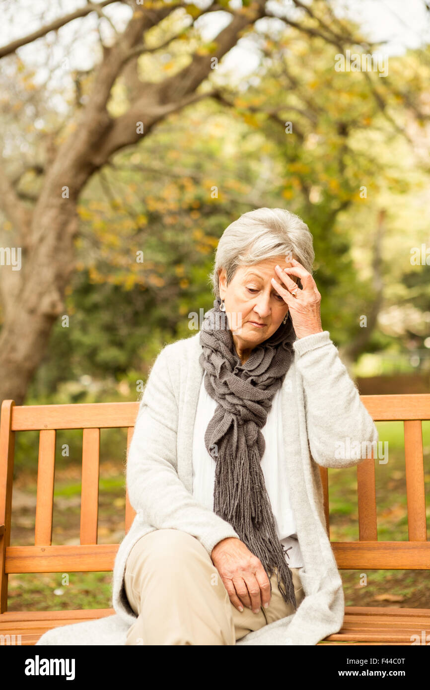 Woman in the park hi-res stock photography and images - Alamy