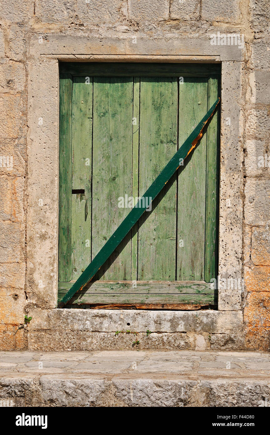 Old wood door styles hi-res stock photography and images - Alamy